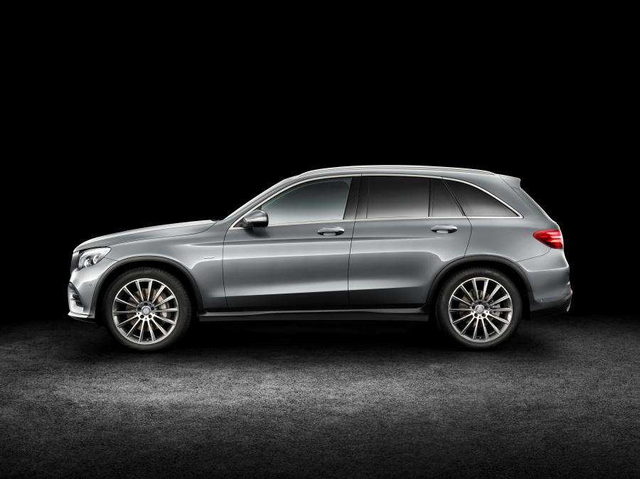  Mercedes-Benz GLC350 e 4Matic 2015 года  (фото 3 из 30)